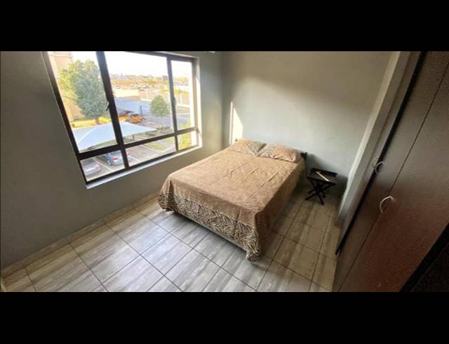 3 bed property to rent in CENTURY CITY